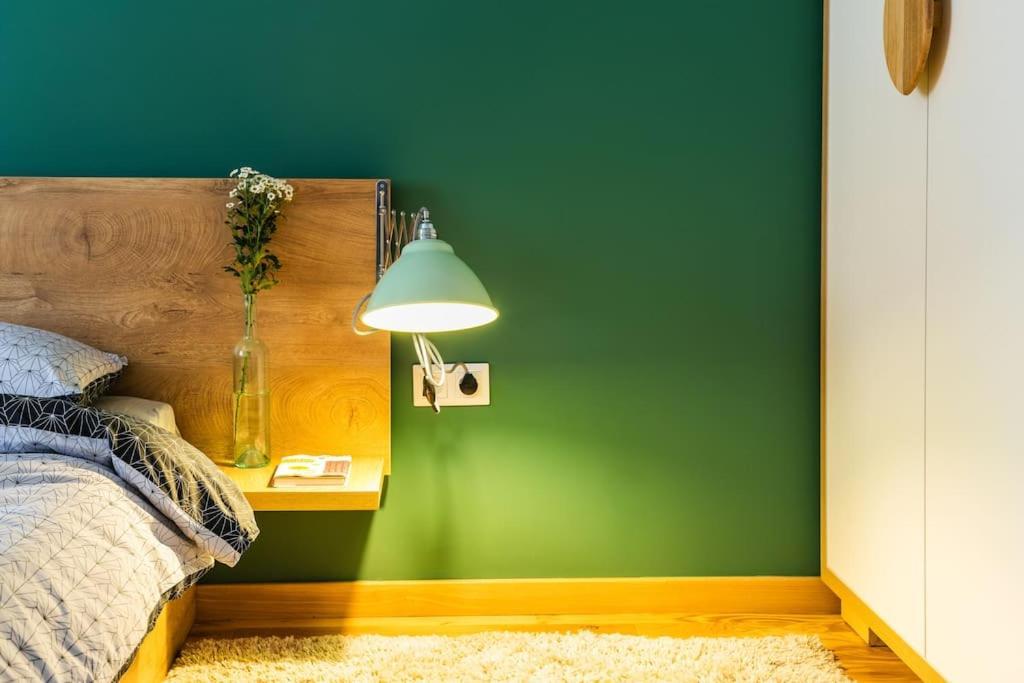Apartment Eclectic And Boutique Designers With Parking